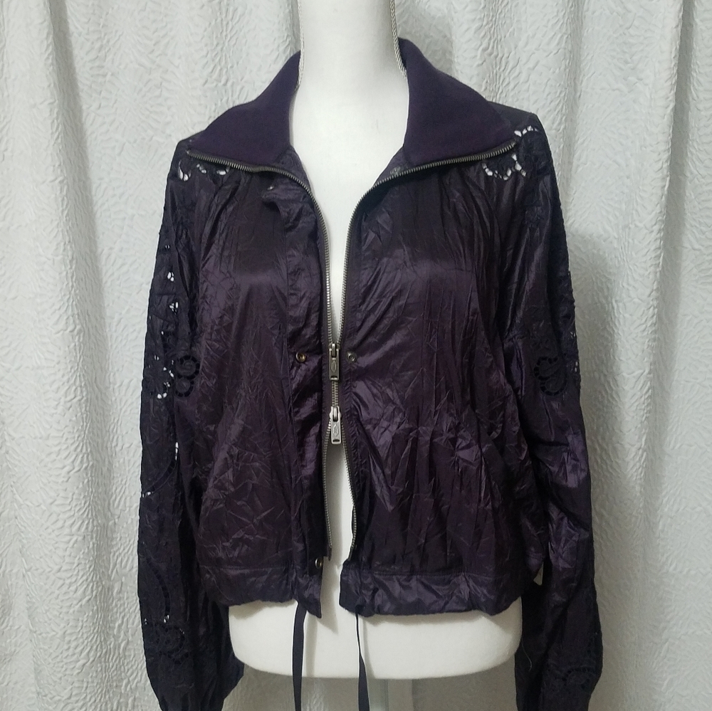 🌷Free People Eyelet Embroidered Nylon Jacket - Picture 3 of 13